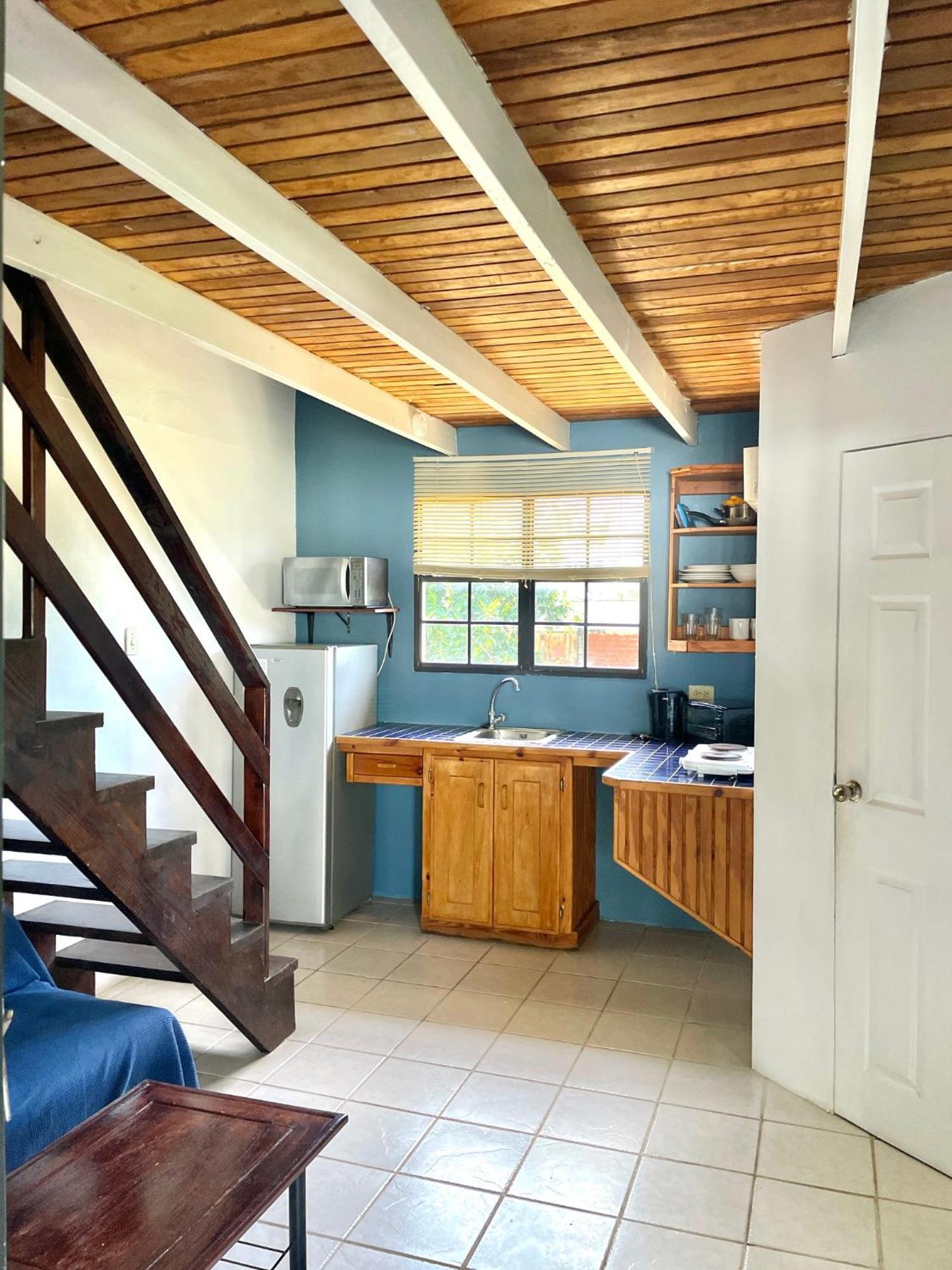 Bananaquit Tobago -Stay Near The Beach Crown Point Extérieur photo