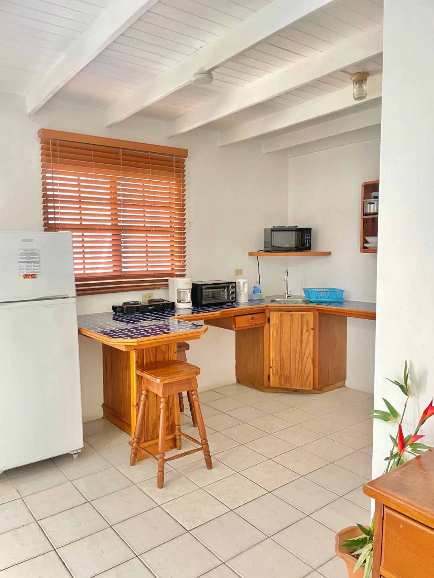 Bananaquit Tobago -Stay Near The Beach Crown Point Extérieur photo
